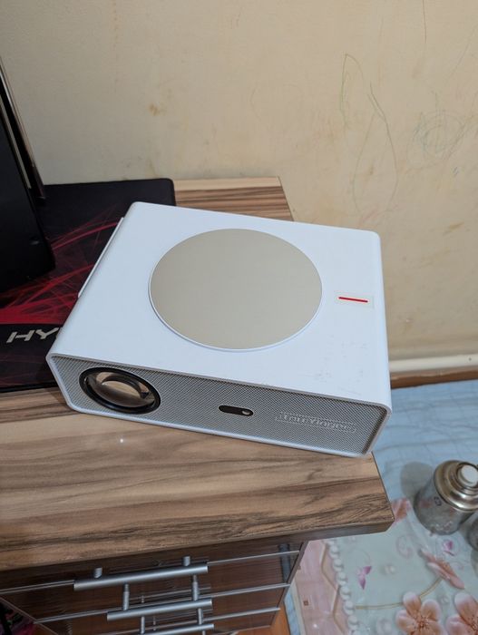 Проектор профессиональный