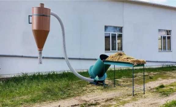 Tocator baloti PPSR-18.5 cu masa de alimentare si ciclon Productivitate: 800-1000kg/h