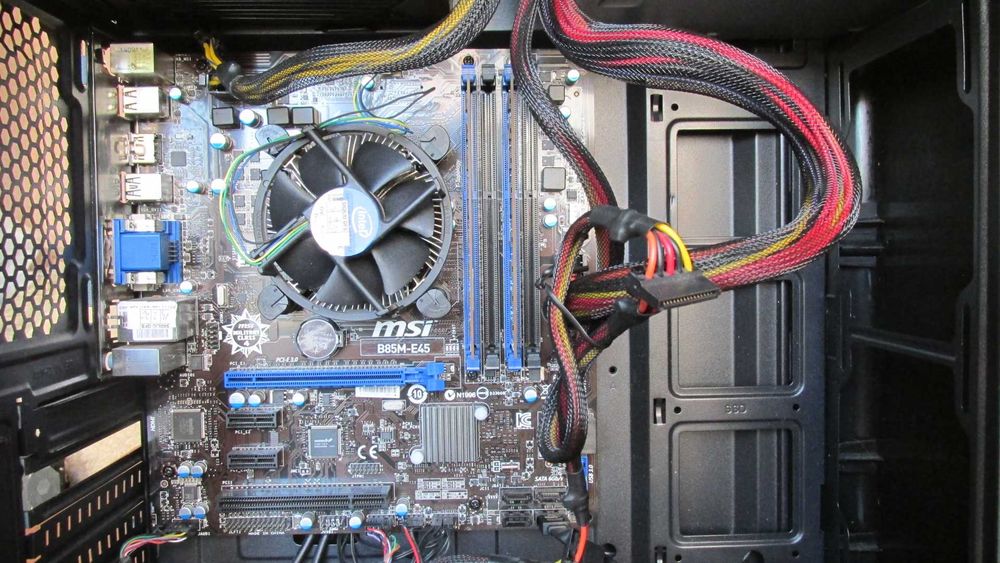 Дъно MSI за Intel 4-то поколение процесори