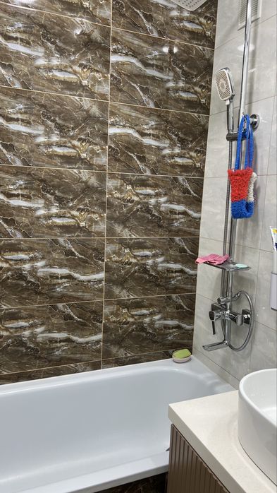 продам 4-х ком квартиру