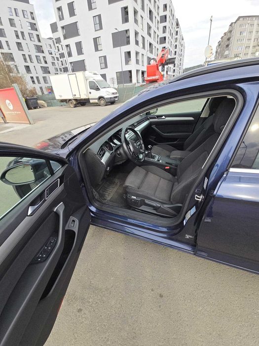 De vanzare Volkswagen Passat B8 Variant 2015 varianta fara AdBlue