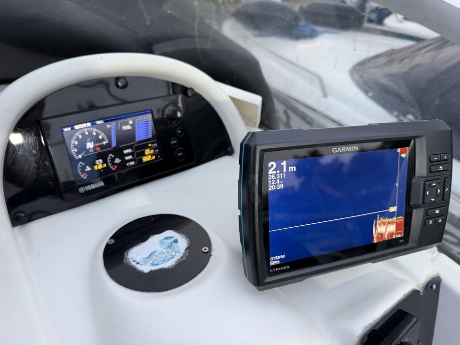 Barca Beneteau 6m 150 cp