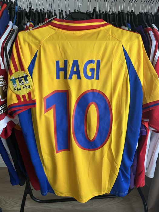 Tricou de forbal Adidas Nationala Romaniei Hagi 10 euro 2000  marime M