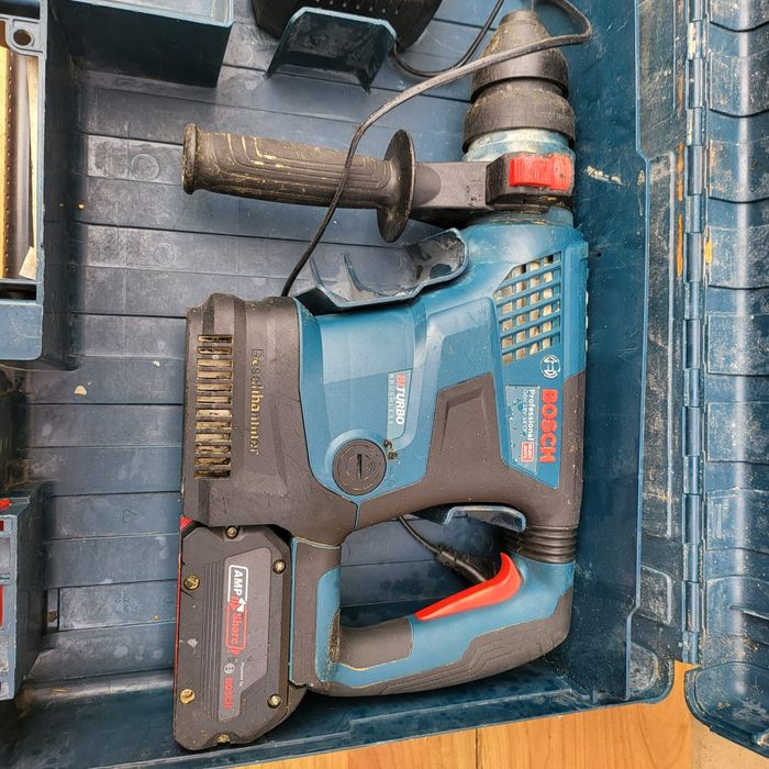 Ciocan rotopercutor Bosch GBH 18V - 34 CF