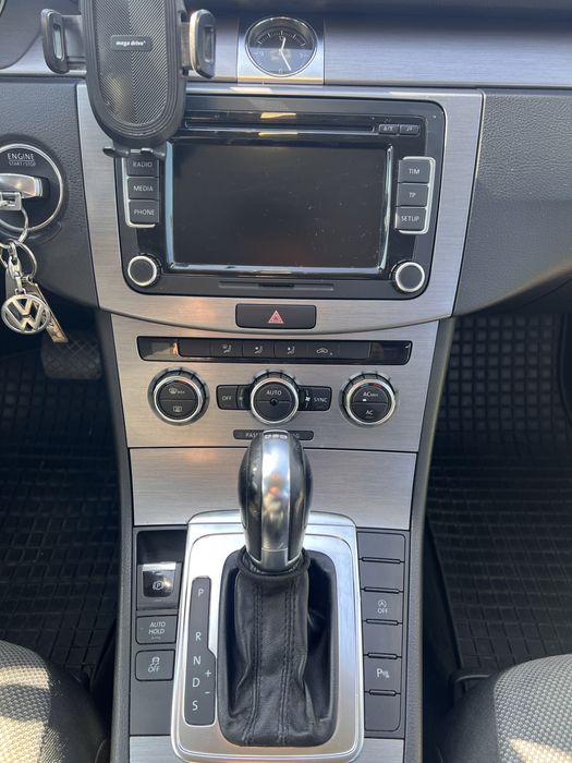 VOLKSWAGEN Passat B7 2013, 2.0 Diesel 144CP, automat DSG