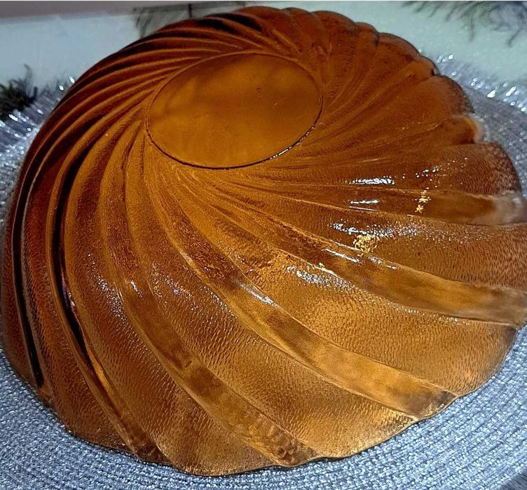 Страхотна  голяма цветна фруктиера