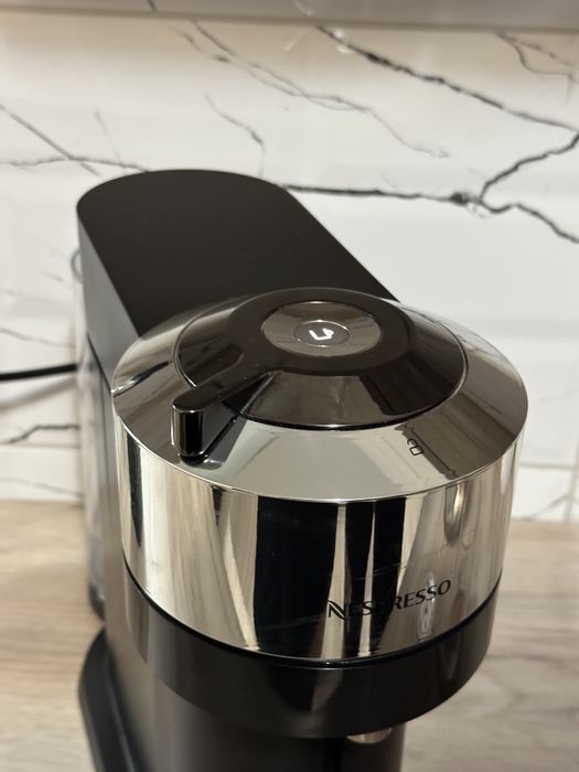 Espressor Nespresso Vertuo Next