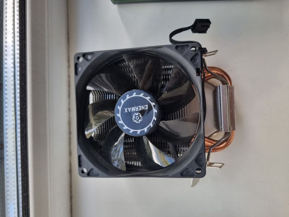 Asrock B460M Pro4 + i5 10400f