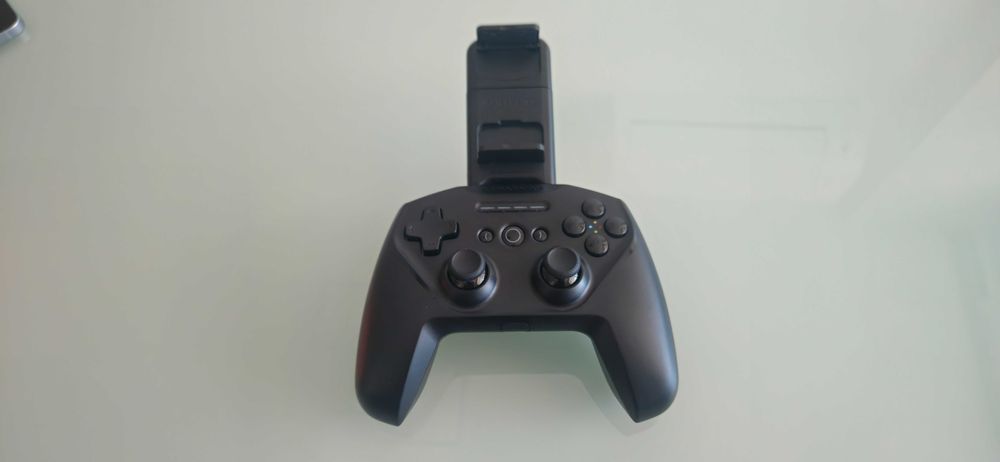 Controller SteelSeries Stratus+