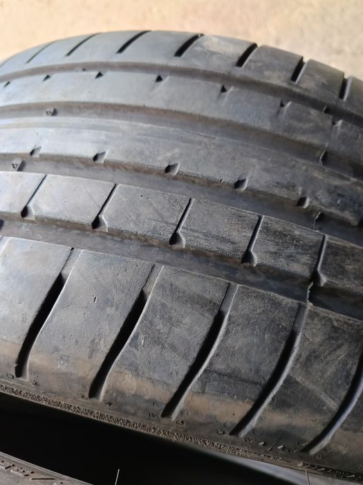 Летни гуми -2022г-20цола-245/35-1бр.-200лв."GOOD YEAR"-рънфлат