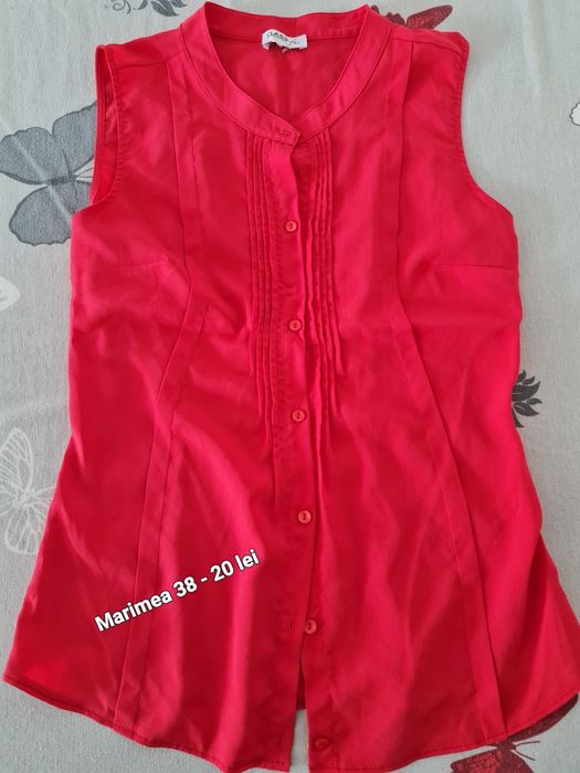 Haine dama, preț negociabil