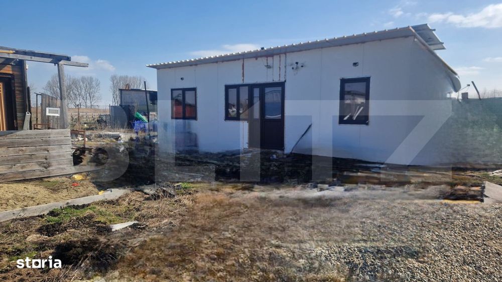 TEREN 520 MP INTRAVILAN +ANEXE-ctie cu panouri sandwich pe teren+pano