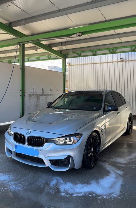 BMW Seria 3 F30 320d