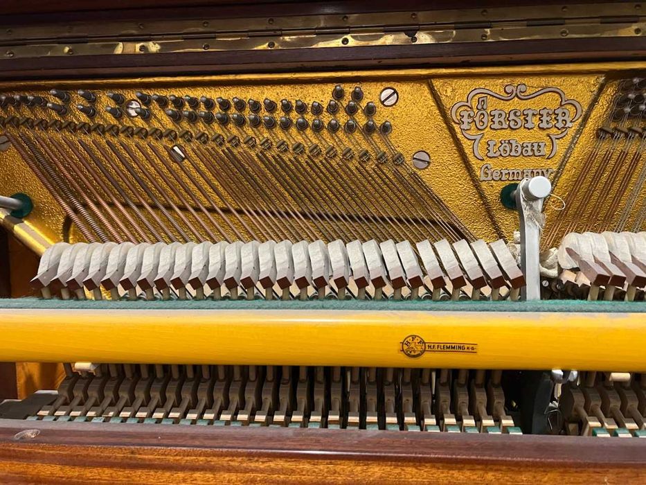 Немско пиано August Förster