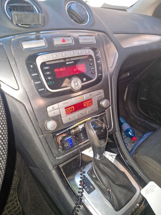 Vanzari auto Ford