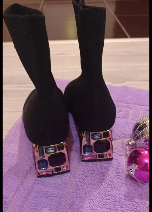 Ботильоны женские продам