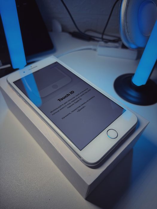 iPhone 8 Plus В идеальном состояние