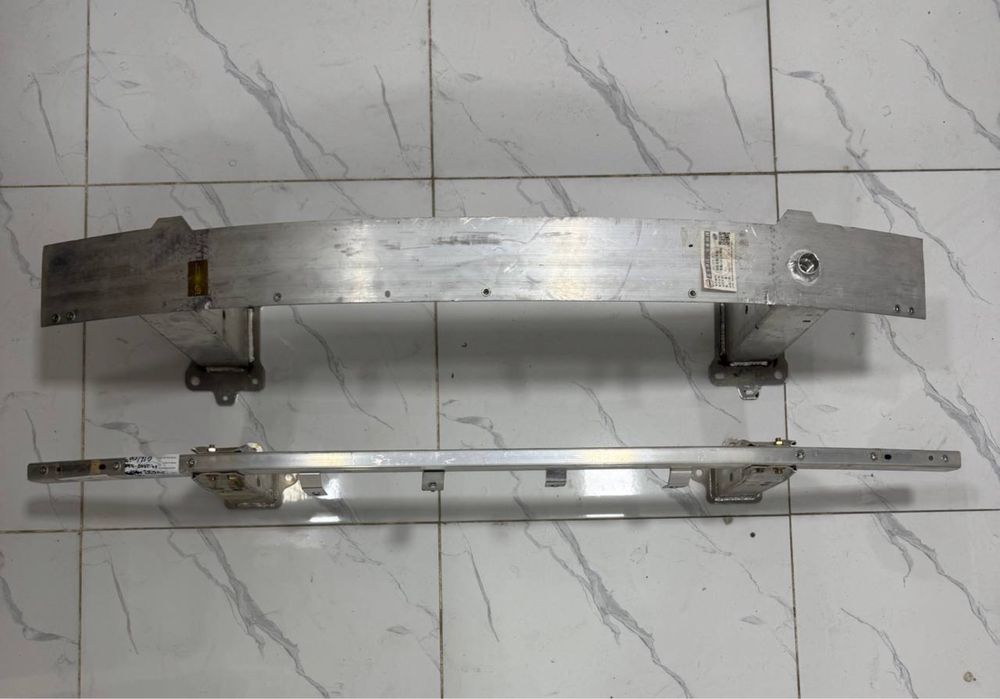 Запчасти для LEAPMOTOR C01/11/10/16