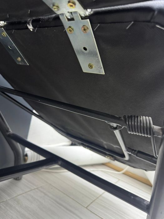 Кушетка для салона