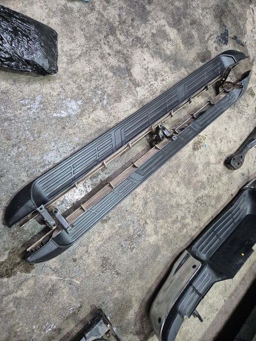 Praguri Toyota Hilux 2016-2025