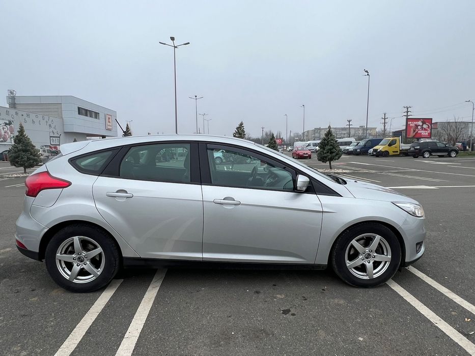 FORD Focus 2018 — imagine 3