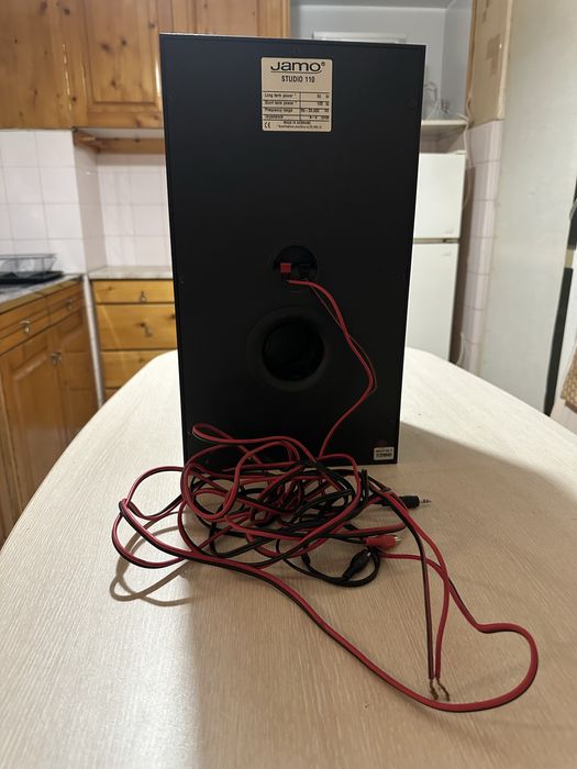 Тонколона Jamo Studio 110