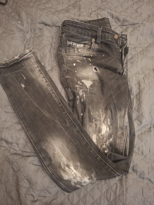 Черни дънки Dsquared2 стил – slim fit, distressed, paint ефект