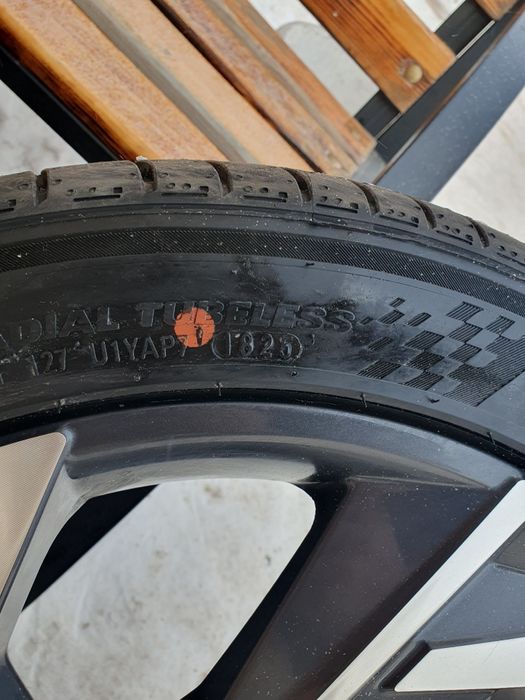 Диск с шинами на 17!