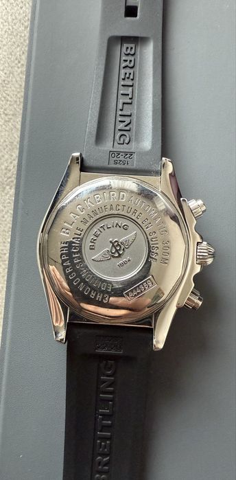 Breitling Blackbird chronometre A44359