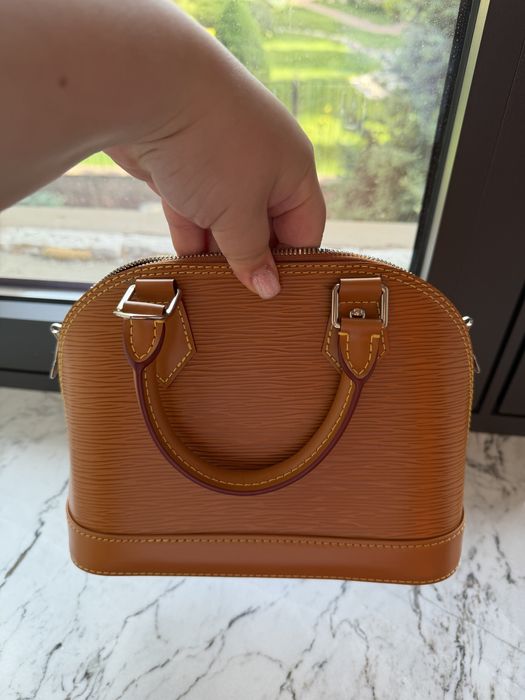 Louis Vuitton Alma BB оригинал