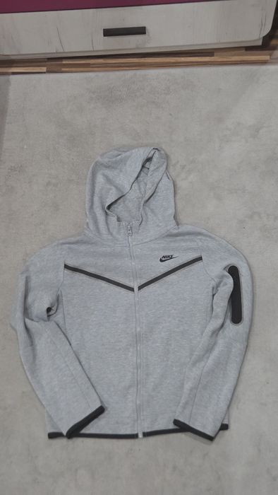 Nike tech fleece детско L