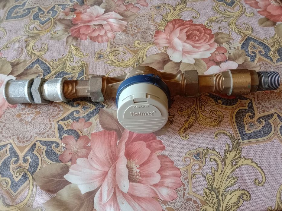 Продам водяной счётчик новый хорошего качества подойдёт для дома и ква