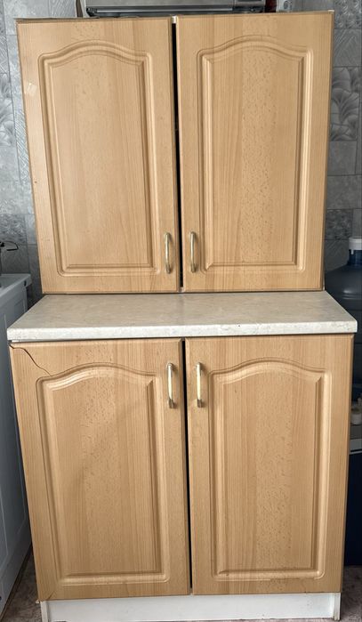 Продам кухонный шкаф