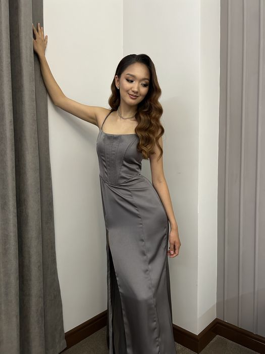 Вечернее платье в пол