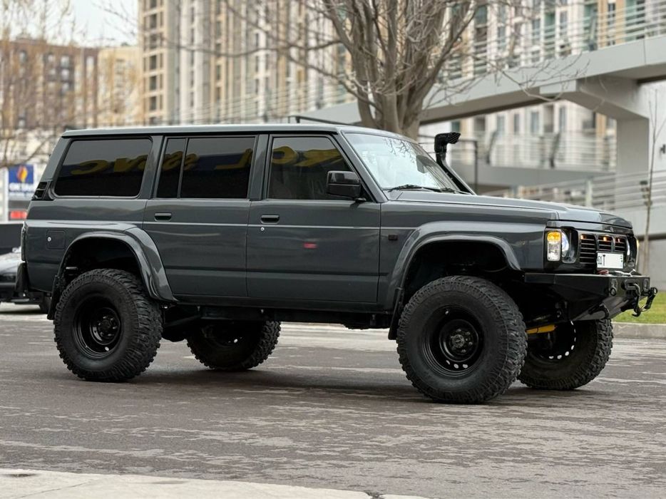 Nissan Patrol Y60 Restamode