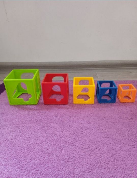 Пирамидка - кубик