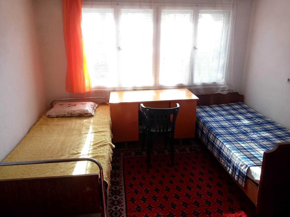 Дава се под наем  в Велико Търново, Варуша - 16 кв.м за 102 € - Снимка #1