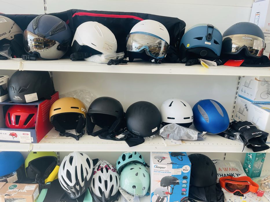 Căștii pentru schiuri si bicicleta