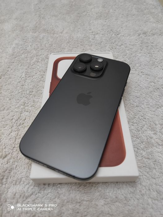 Vând/Schimb iPhone 16 Pro 98% 128GB  Black Titanium 9.7/10