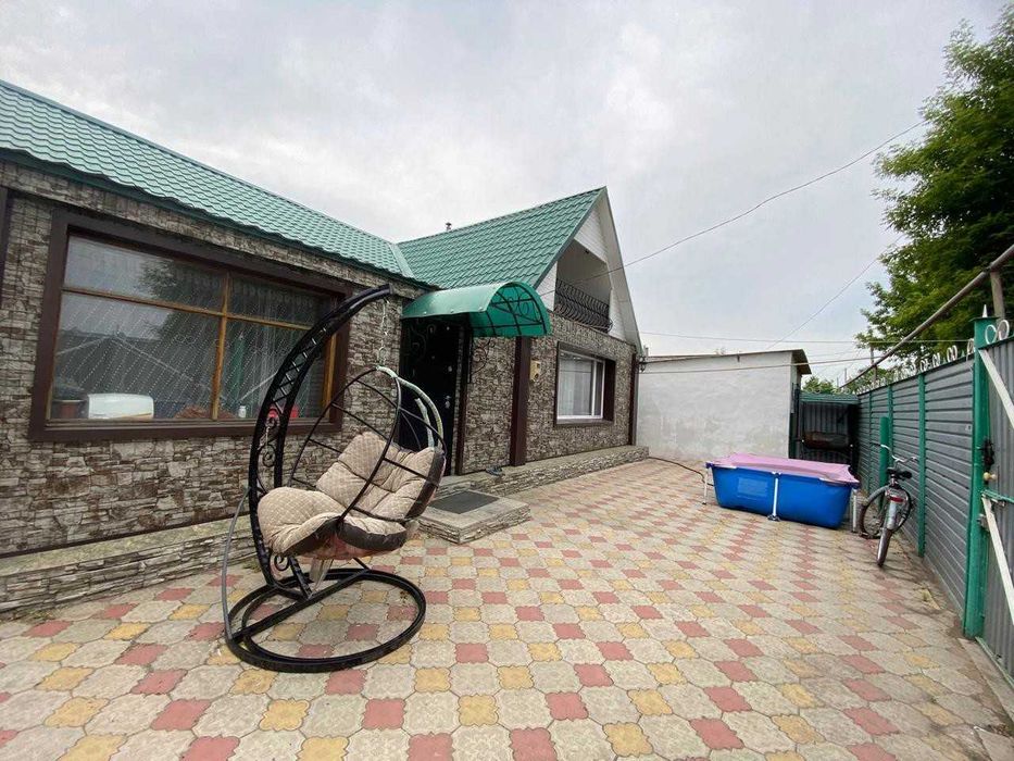 Продам 4 ком дом рн КСК 2000 г.п.