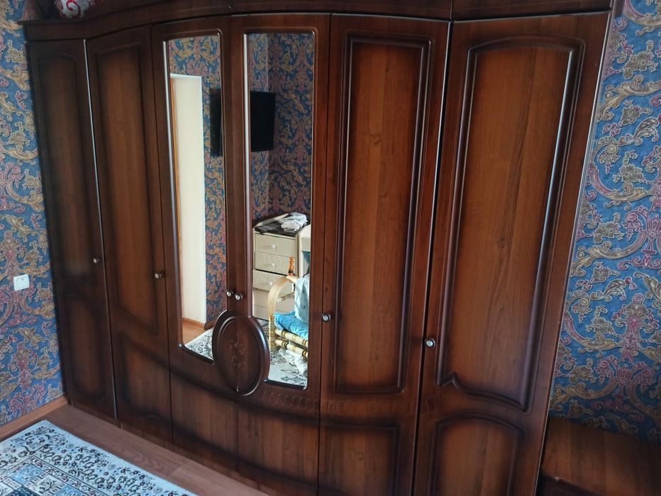 Спальный гарнитур