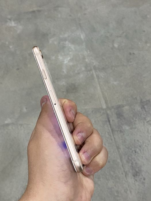 Iphone 8 64gb ideal gold