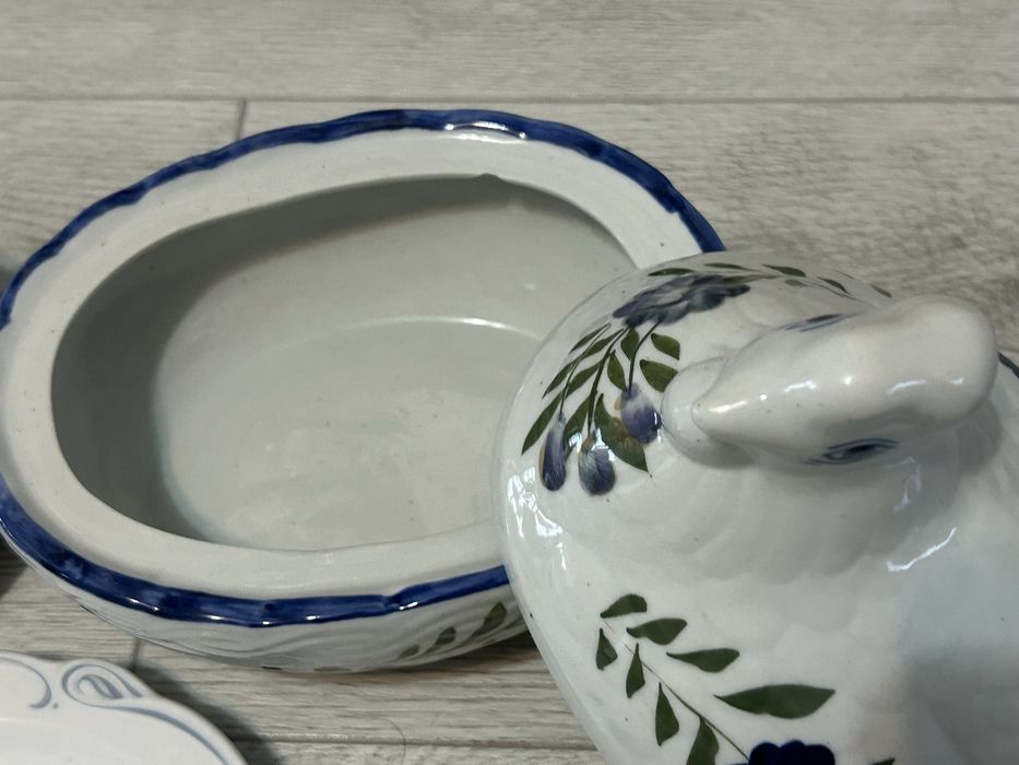 Старинен комплект  сервиз за яйца