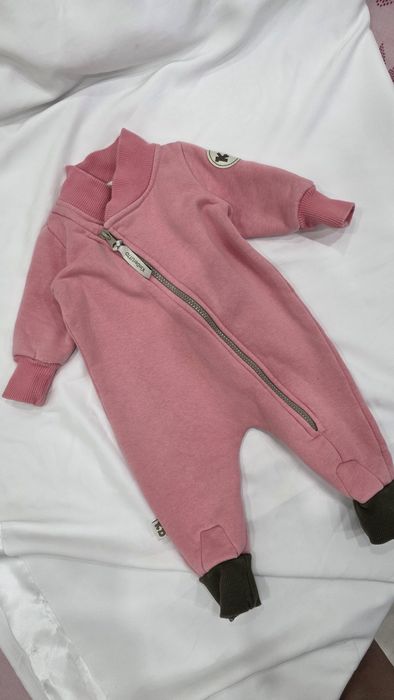 Продаю комбинезоны