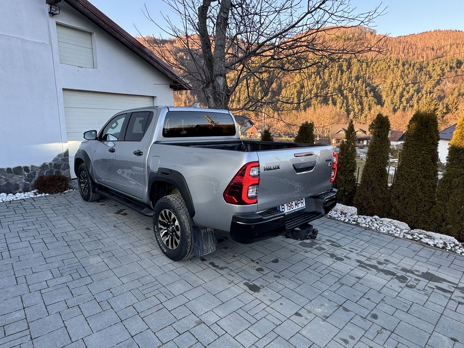 Toyota hilux GR SPORT 2.8 204 cp 2024