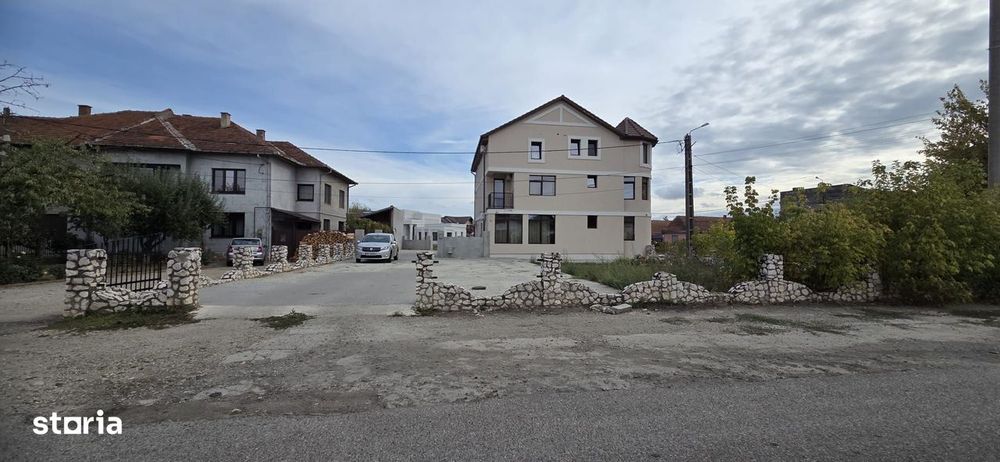 Imobil De Închiriat – 6 Apartamente | 22 Locuri De Cazare
