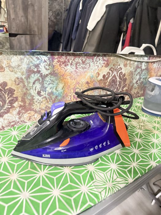 Ютуг за 5000 почти новый