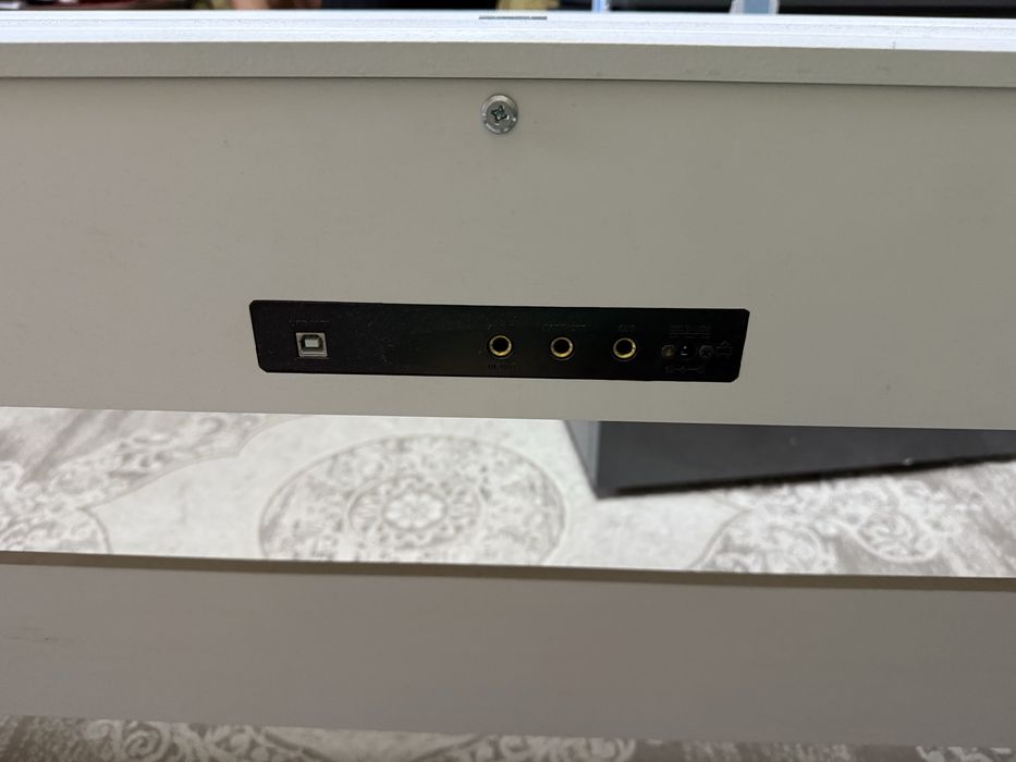 Цифровое пианино