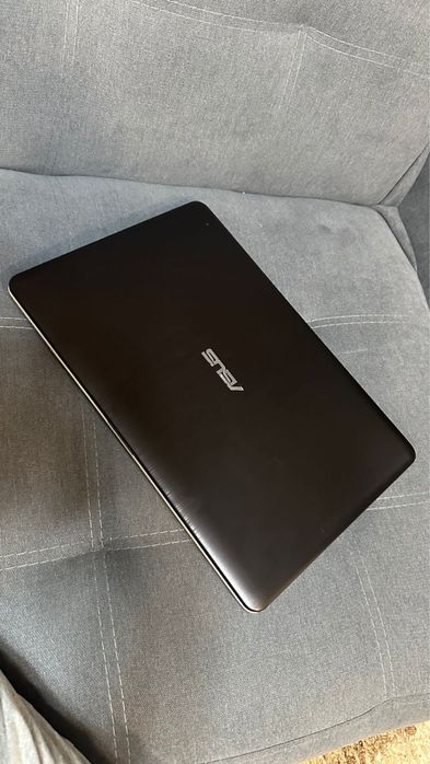 Ноутбук Асус 4 GB
