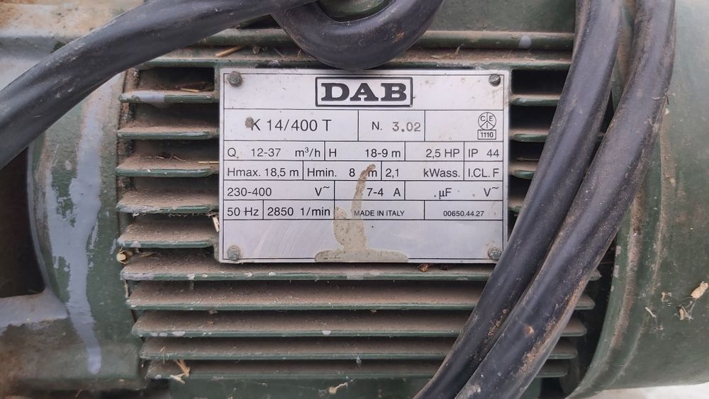 Водяной насос с мотором